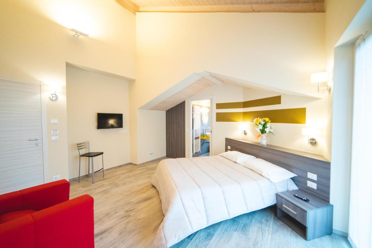 La Casa Di Alice Apartment Rodello